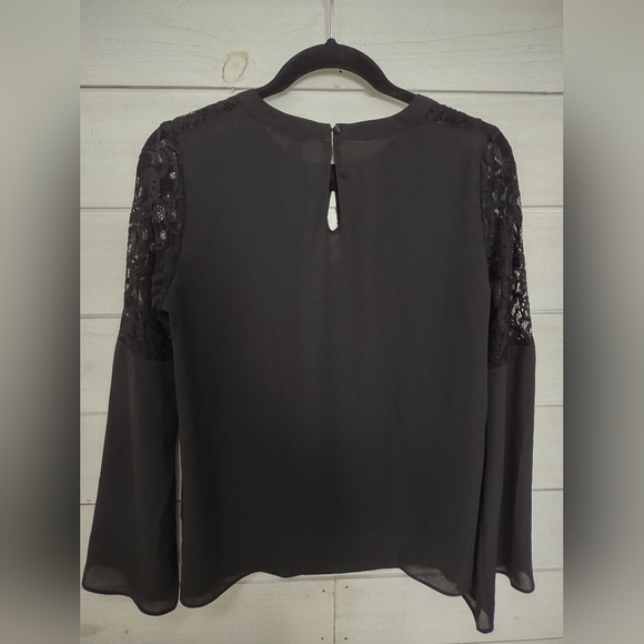 AQUA top lace and bell sleeves - Picture 5 of 5